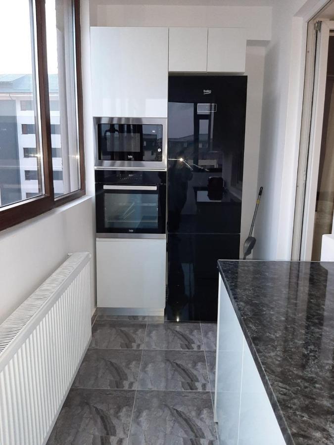 Luxury Daniel Apartament Residence Militari Roşu Eksteriør bilde